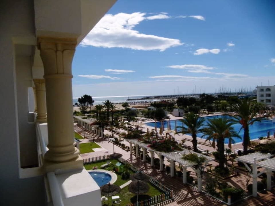 Aussicht aus meinem Zimmer Occidental Marco Polo