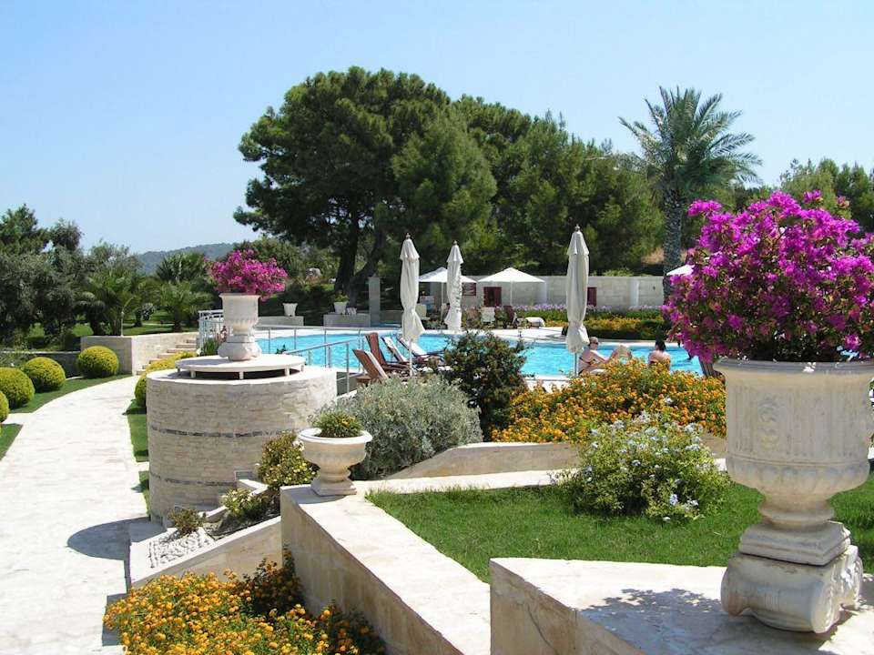 Weg zum Pool X Life Hotel Sarıgerme