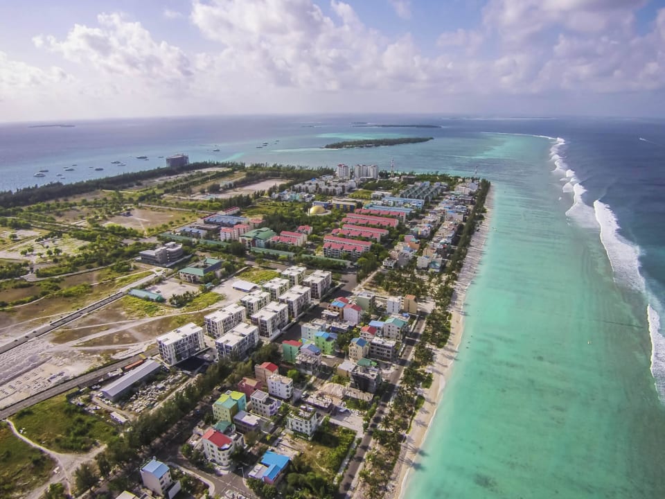 Hulhumale aerial Dreams Hotel