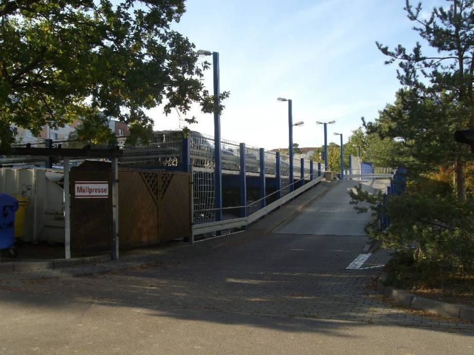 Hotel/Haus-Parkplatz (Haus Strandiyll) IFA Rügen Hotel & Ferienpark