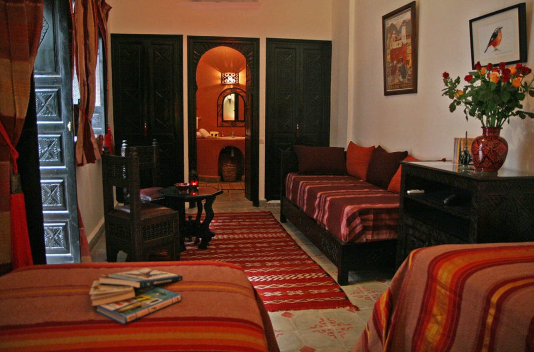 Suite située au rez-de- chaussée sur le patio Riad Dar Zampa