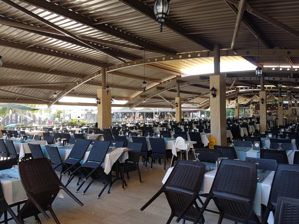 Gastro Club Yali Hotels & Resort