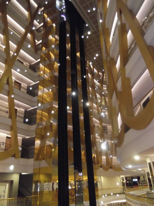 Lobby Dream World Aqua Hotel