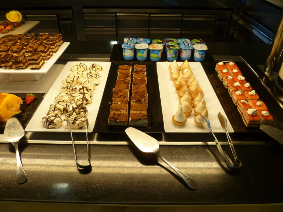 Büffet Abendessen Montag Iberostar Selection Playa de Muro Village