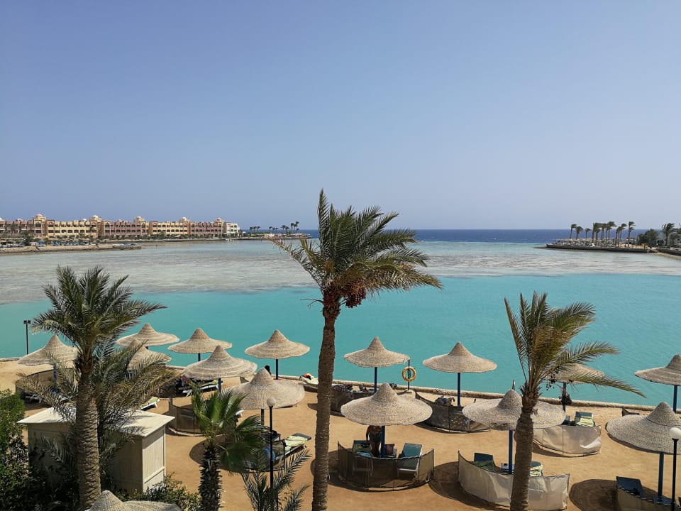 Strand Arabia Azur Resort