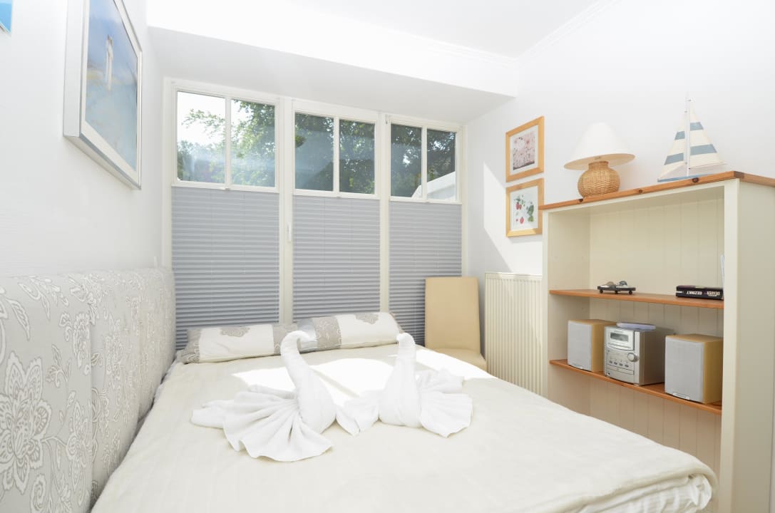 2. Schlafzimmer Ostseeappartements Rügen Villa Granitz