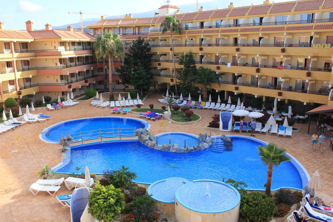 Innenhof mit Poolanlage HOVIMA Jardin Caleta