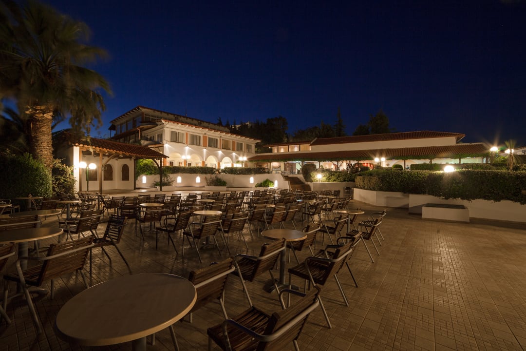 Außenansicht Alexandros Palace