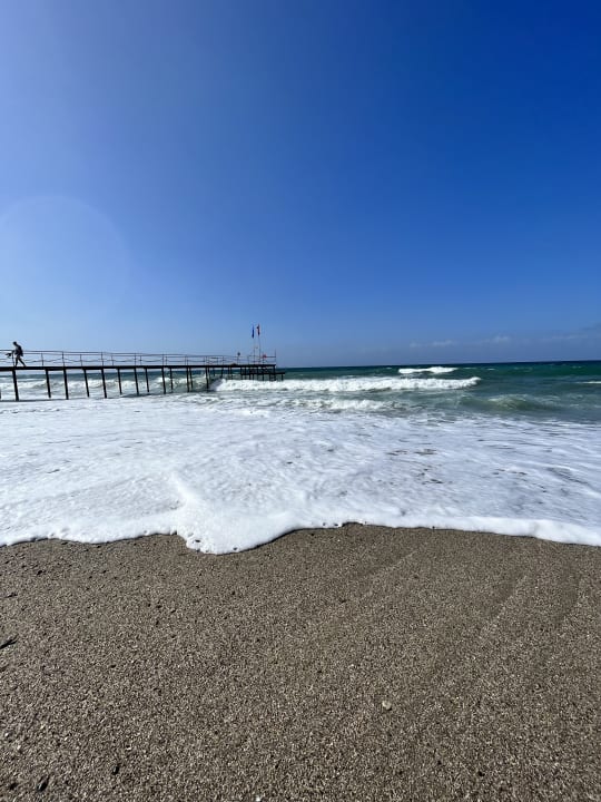 Strand Club Turtas Beach Hotel