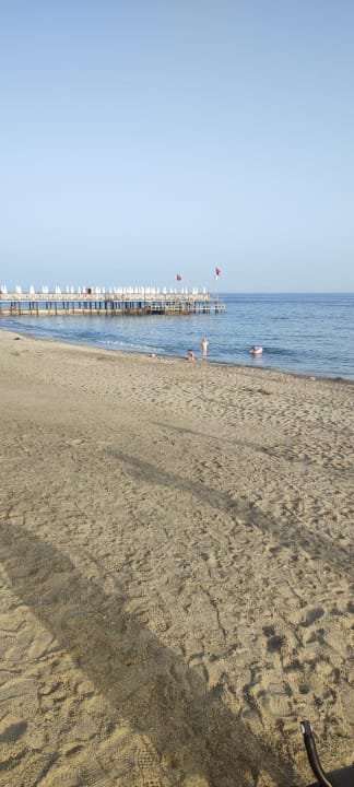 Strand Quattro Beach Spa & Resort