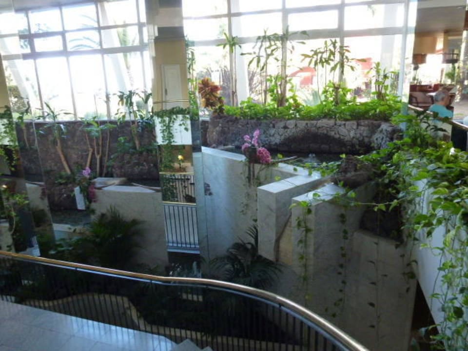 Treppenabgang zum Speiseraum Coral La Quinta Park Suites