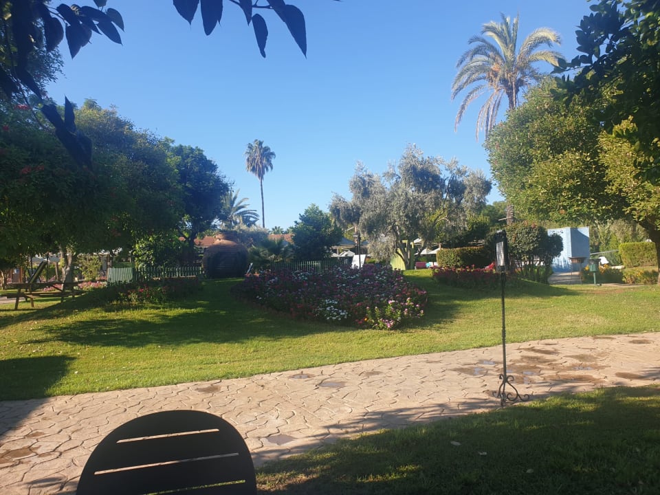 Gartenanlage Belconti Resort Hotel