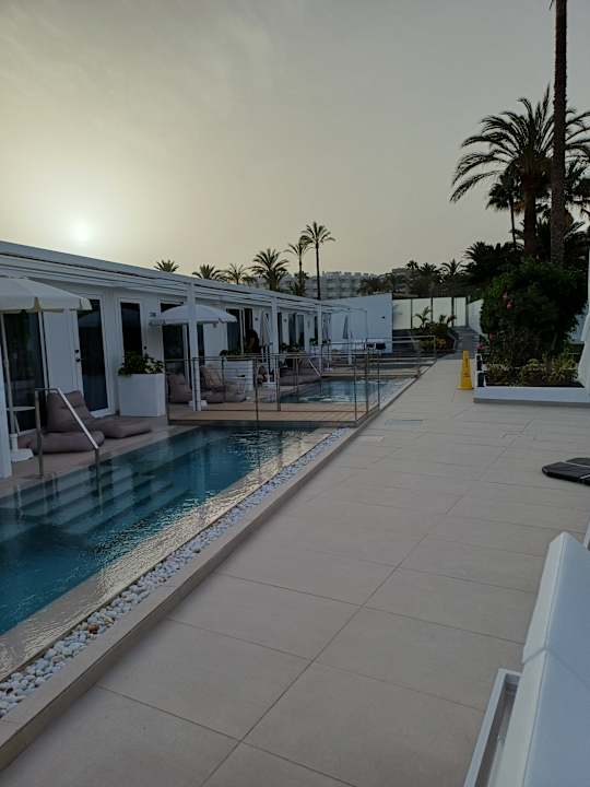 Gartenanlage HL Miraflor Suites Hotel