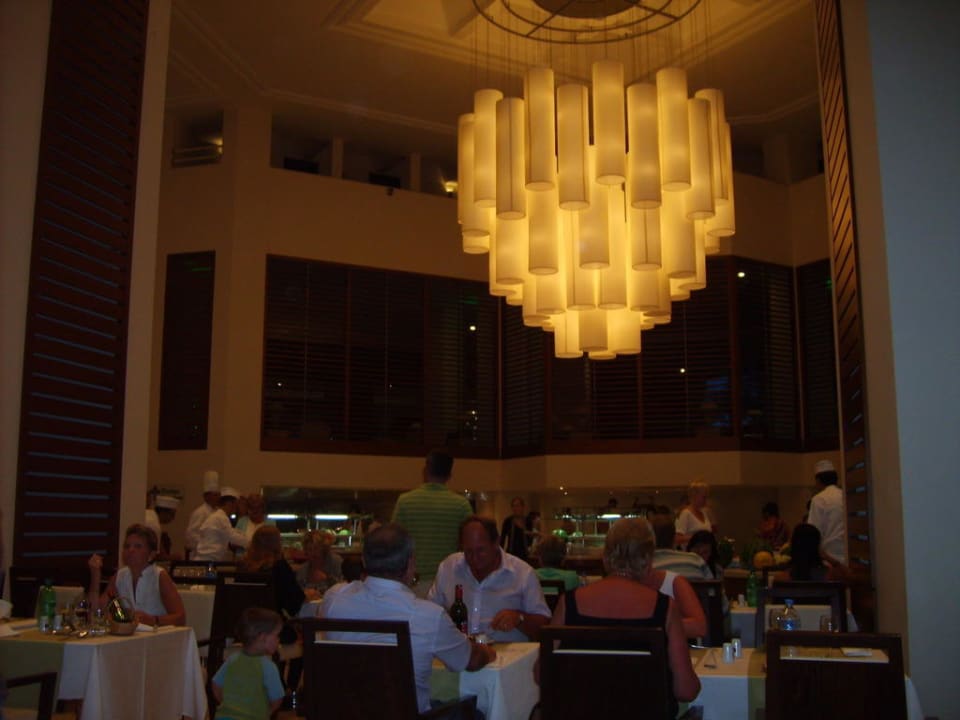 Resto Arum Barut Collection
