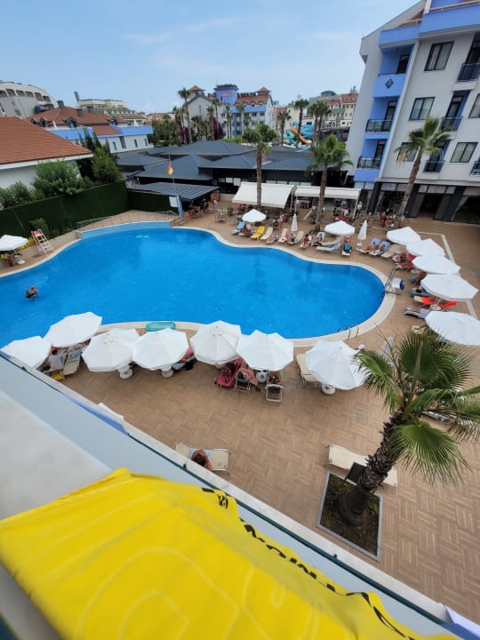 Pool Grand Seker Hotel
