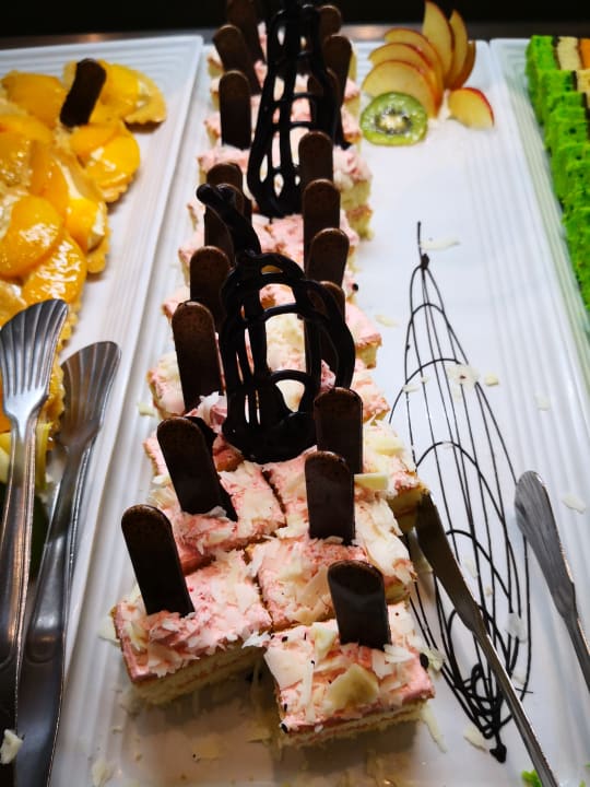 Gastro Three Corners Sea Beach Resort