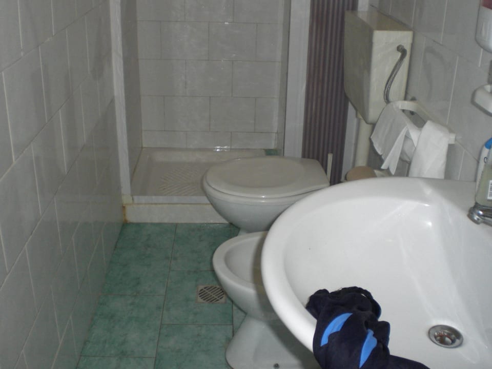 Badezimmer Fontane Bianche Beach Club