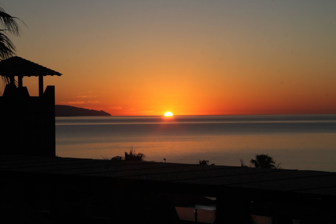 Sonnenaufgang vom Zimmer aus H10 Tindaya