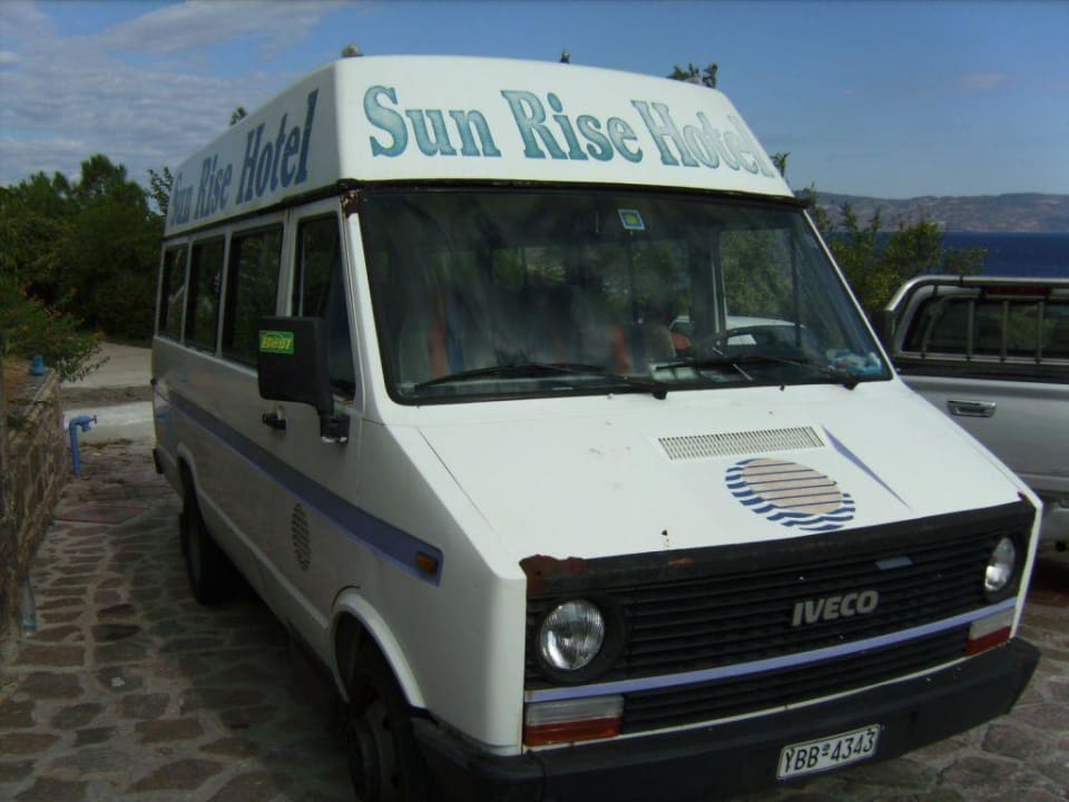 Sun Rise Hotelbus Hotel Sunrise Resort