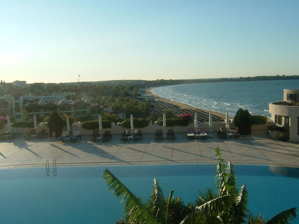 Encore une autre piscine Melas Resort Hotel
