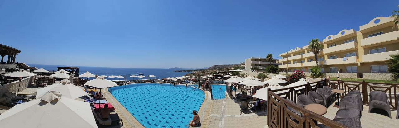 Außenansicht Hotel Kalithea Horizon Royal