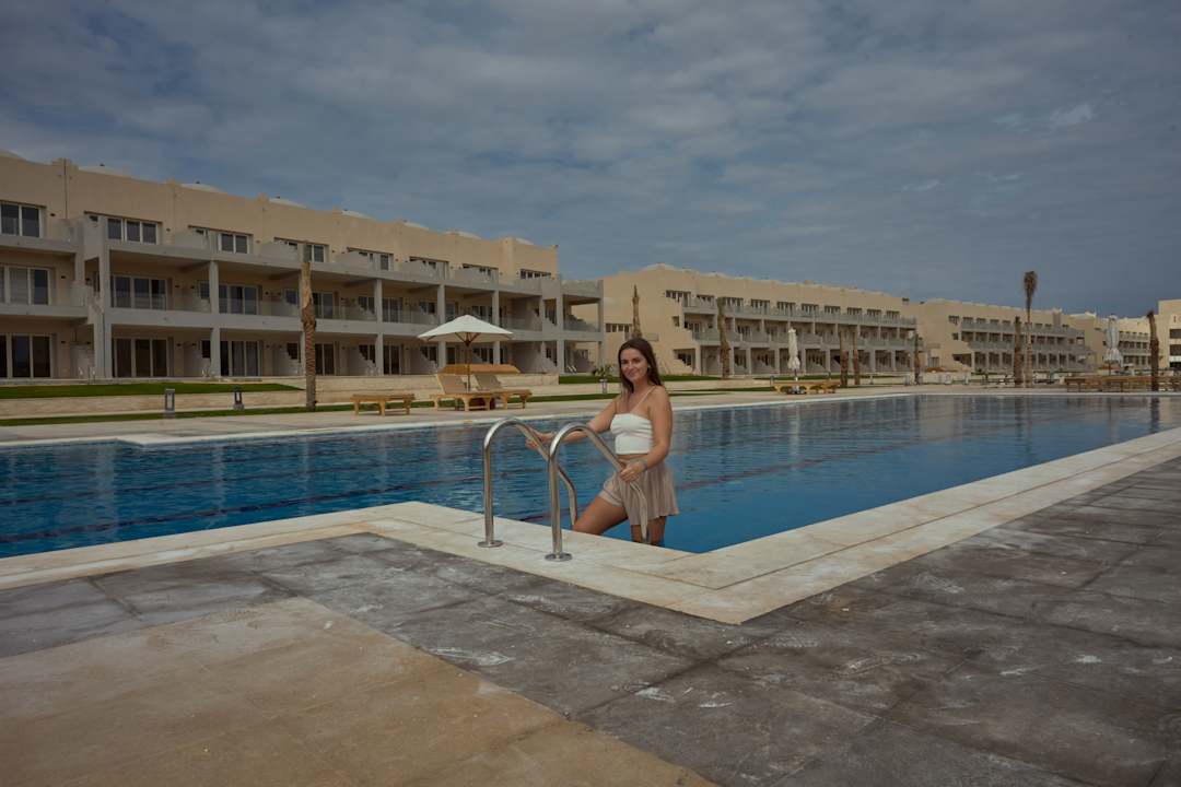 Pool Diamond Beach by Pearl Resort