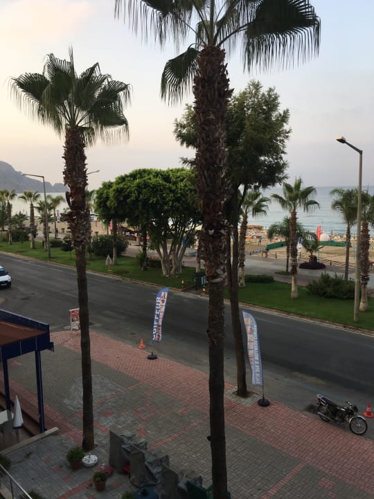 Balik Hotel Kleopatra Balik