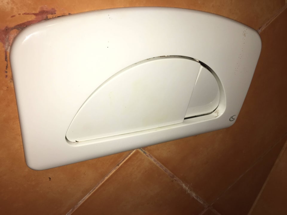 Defekter Spülkasten Grand Makadi