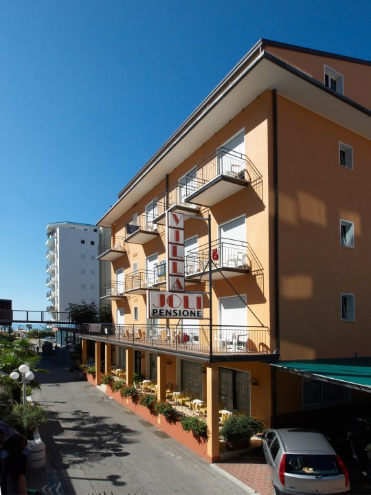 Außenansicht Pensione Villa Joli