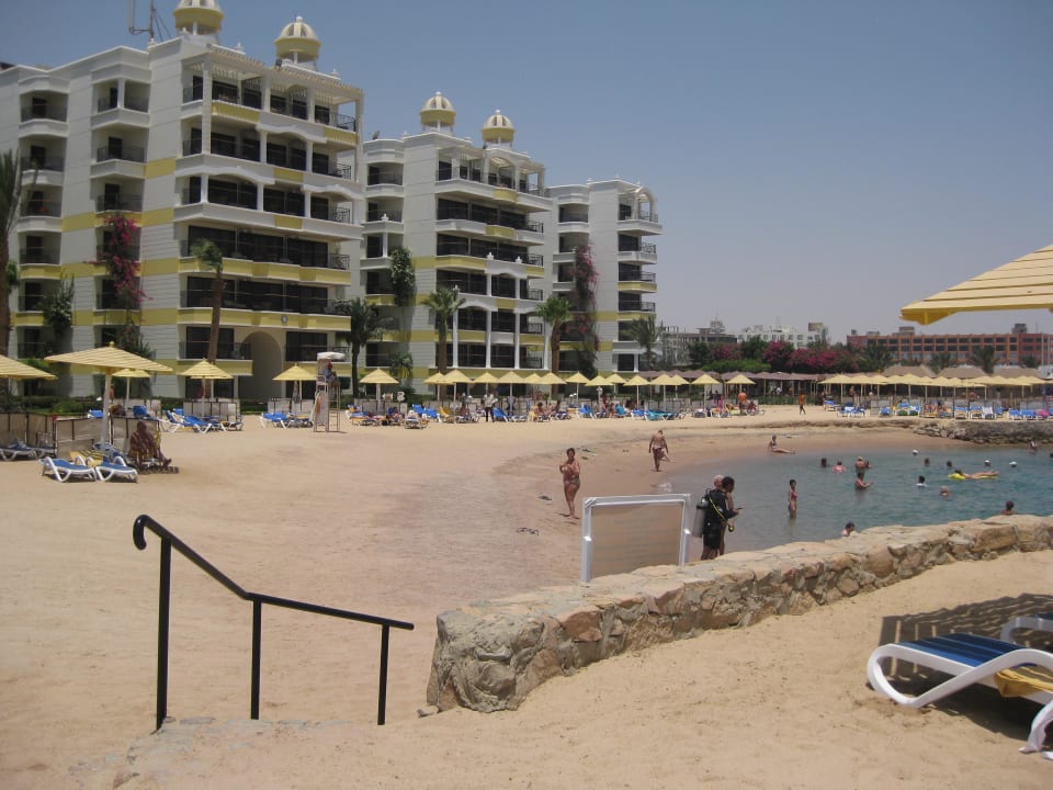View of hotel beach and lagoon SUNRISE Holidays Resort (Adults Only)