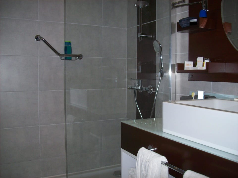 Zimmer 2225 - Bad renoviert Tusan Beach Resort