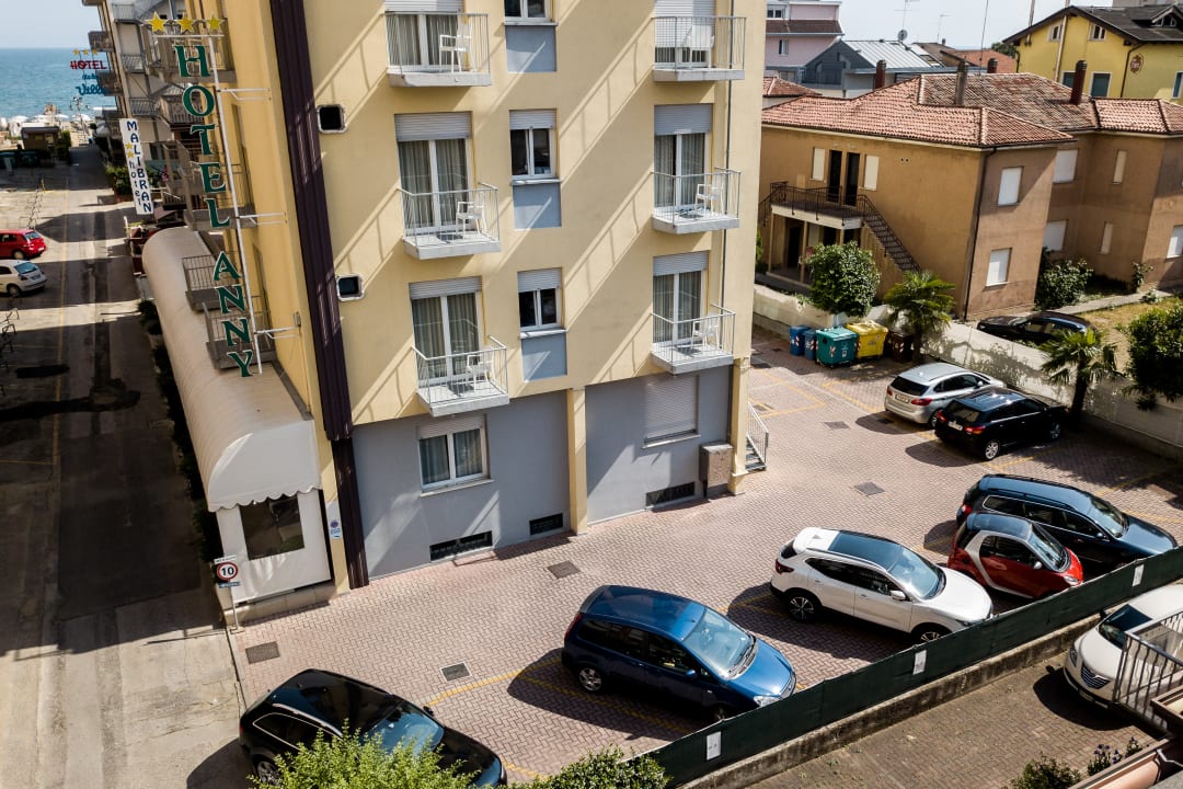 Außenansicht Hotel Anny