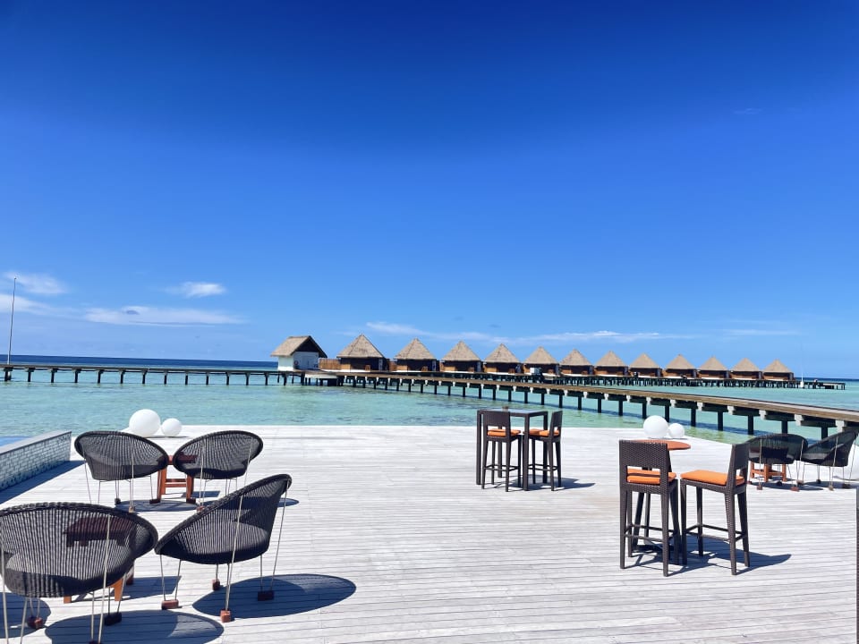 Außenansicht Mercure Maldives Kooddoo Resort