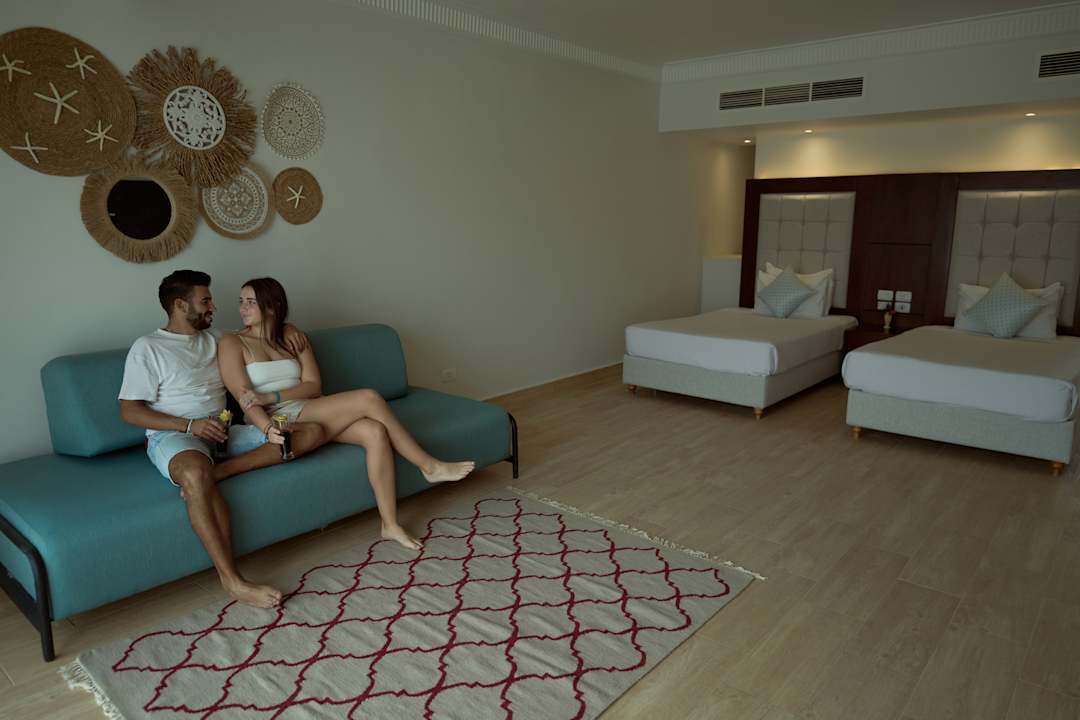 Zimmer Diamond Beach by Pearl Resort