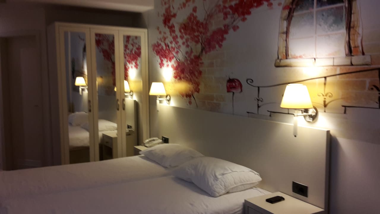 Zimmer Iberostar Waves Bellevue