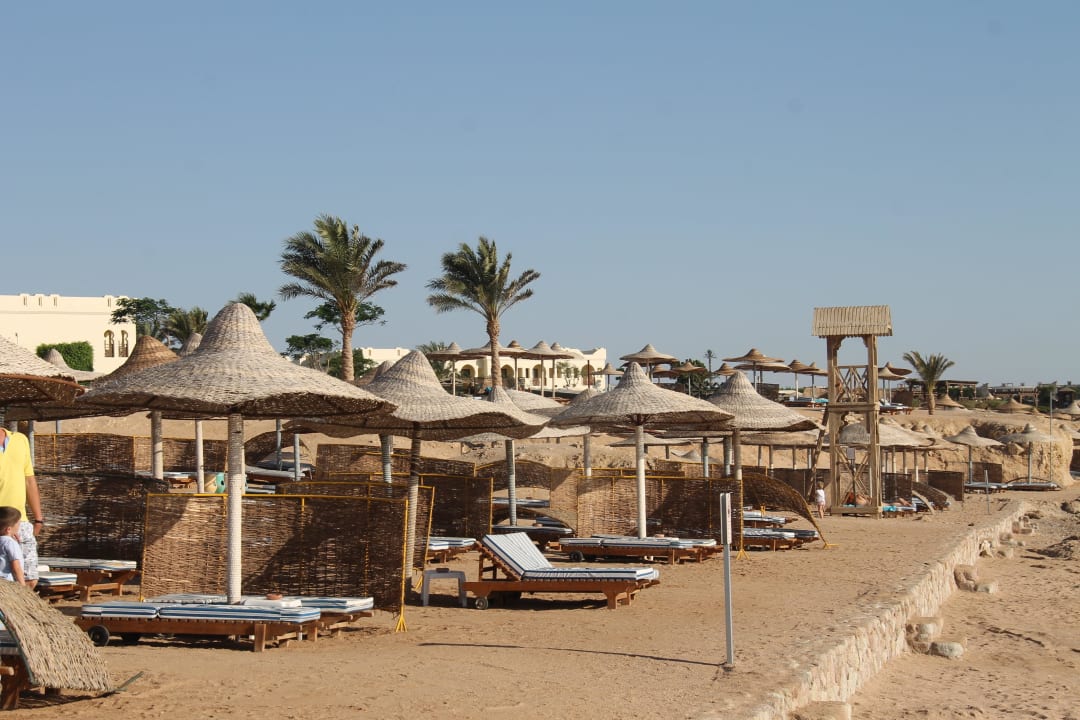 Teil des großen Strandabschnittes Charmillion Sea Life Resort