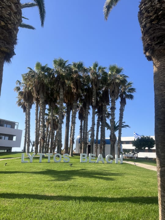Gartenanlage Lyttos Beach Hotel