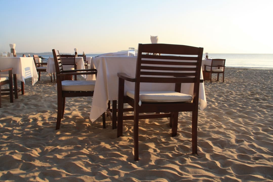 Strand Hotel Bayview Beach Resort