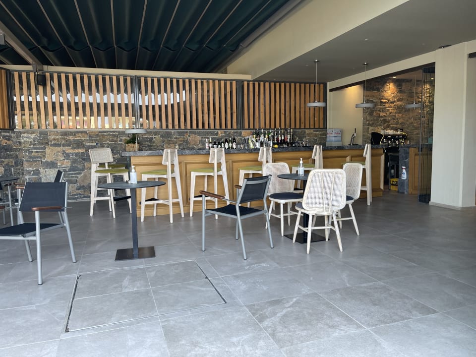 Gastro Petousis Hotel & Suites