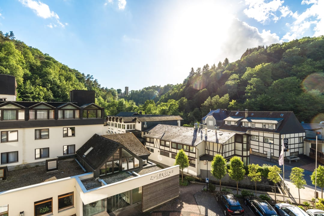 Ausblick Hotel Zugbrücke Grenzau