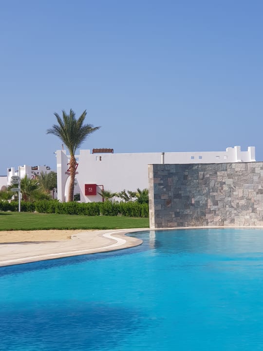 Pool Hilton Marsa Alam Nubian Resort
