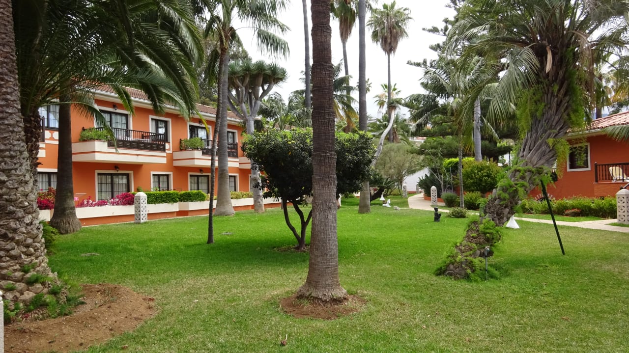 Gartenanlage Apartments Ambassador