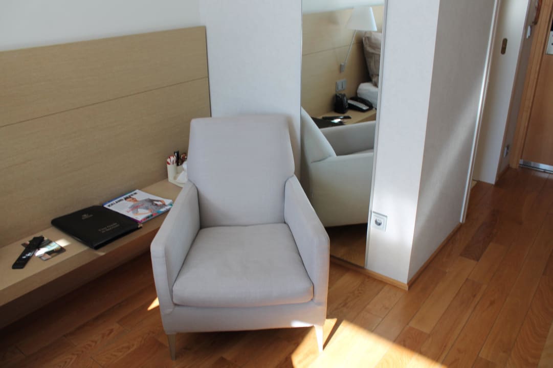 Standard-Zimmer - Sitzgelegenheit Hilton Reykjavik Nordica