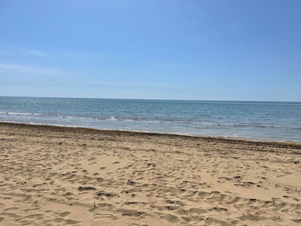 Strand Hotel Victoria