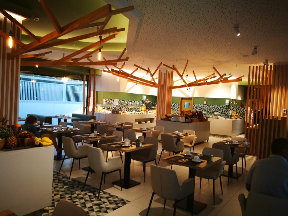 Gastro Club Maspalomas Suites & SPA