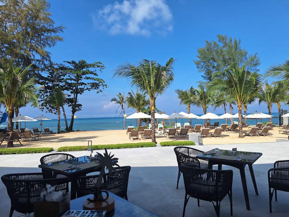 Ausblick The Little Shore Khao Lak by Katathani