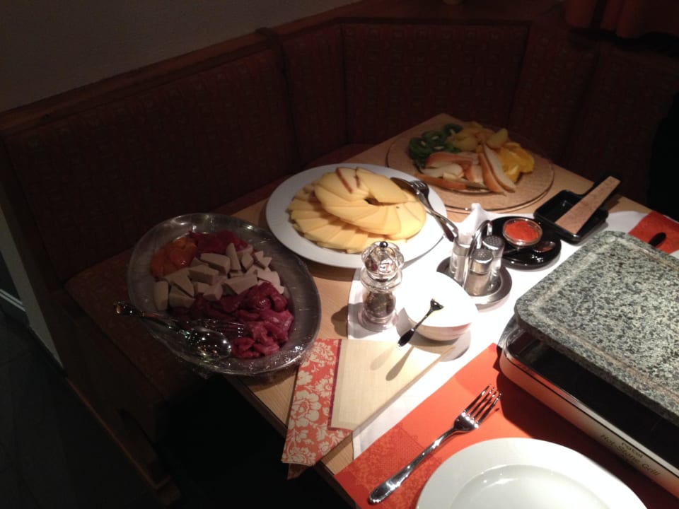 Sensationelles Raclette  Hotel Ladina