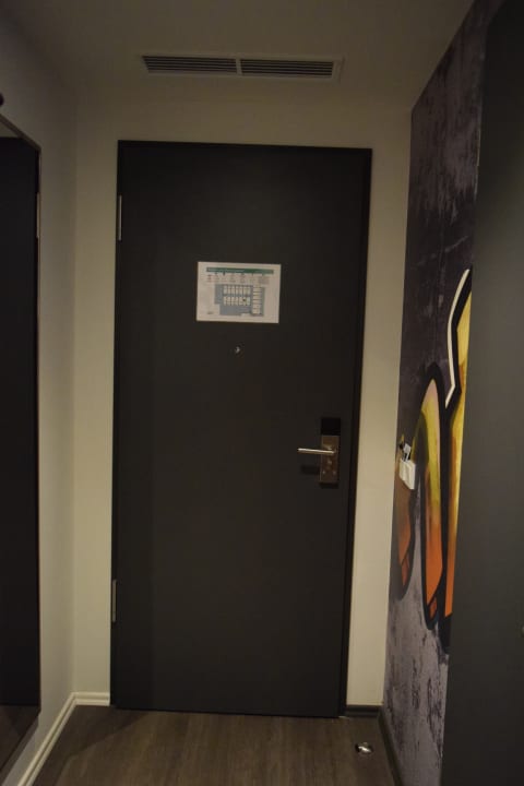 Zimmer Holiday Inn - the niu, Hide Berlin Friedrichshain