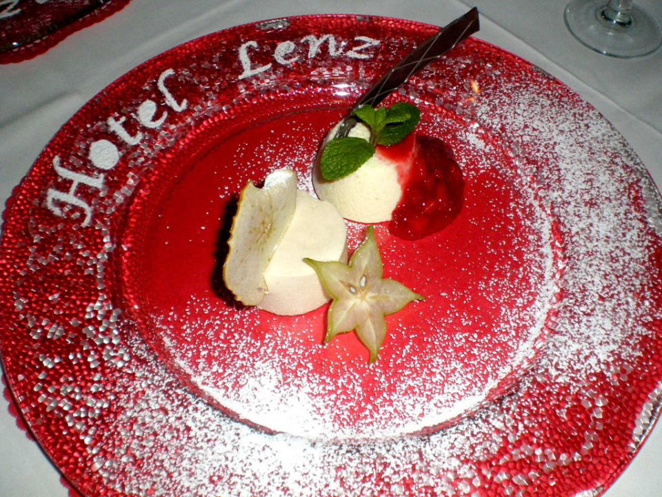 Guten Appetit Almhotel Lenz