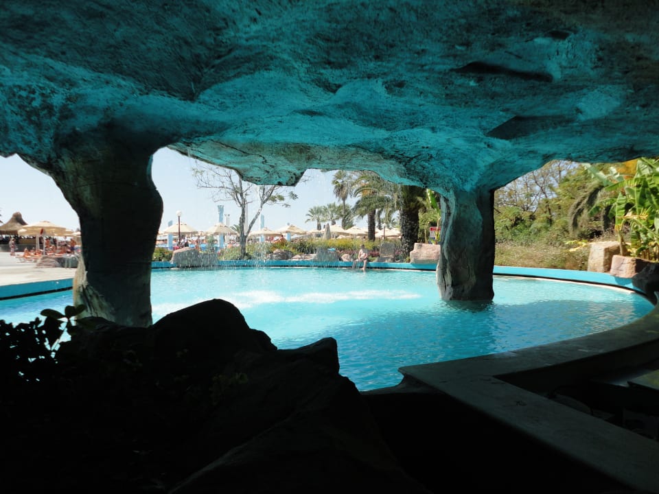 Pool Starlight Resort Hotel